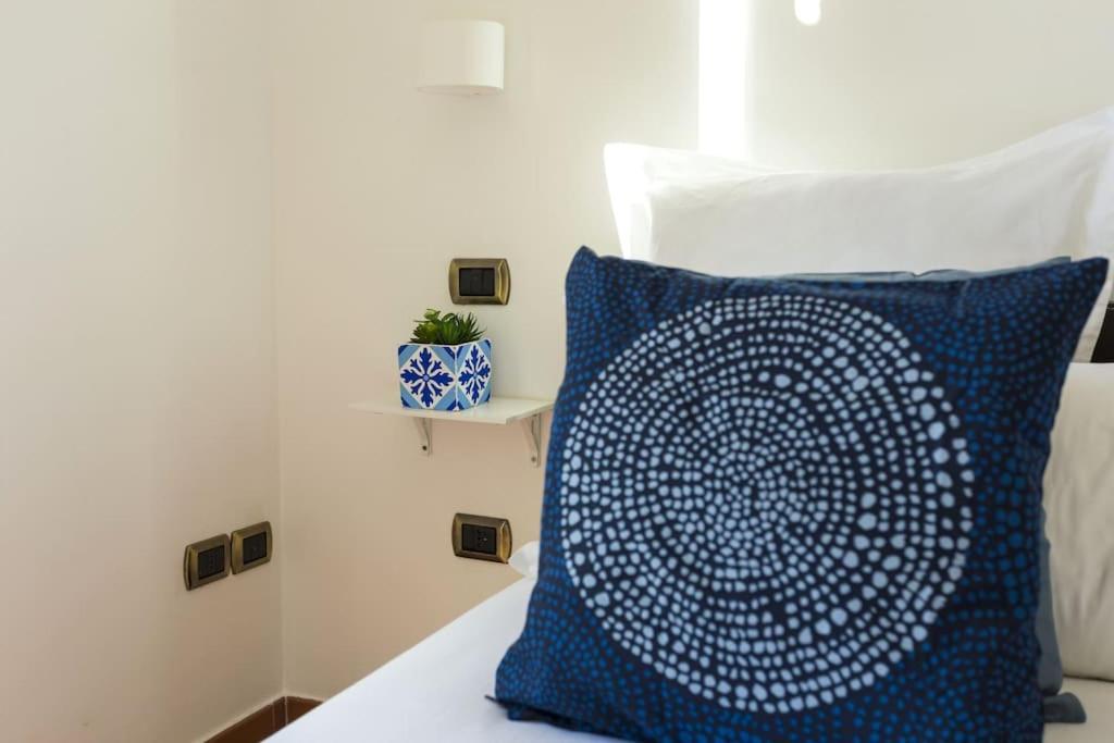 Appartement Dimora Donna Vittoria à Bari Extérieur photo