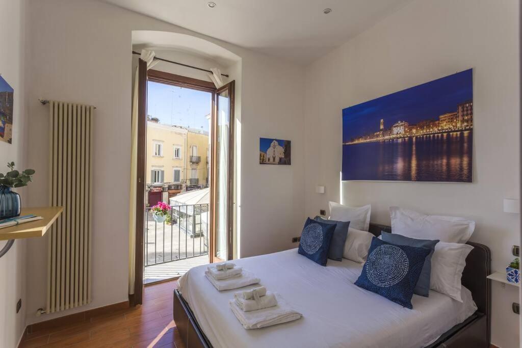 Appartement Dimora Donna Vittoria à Bari Extérieur photo